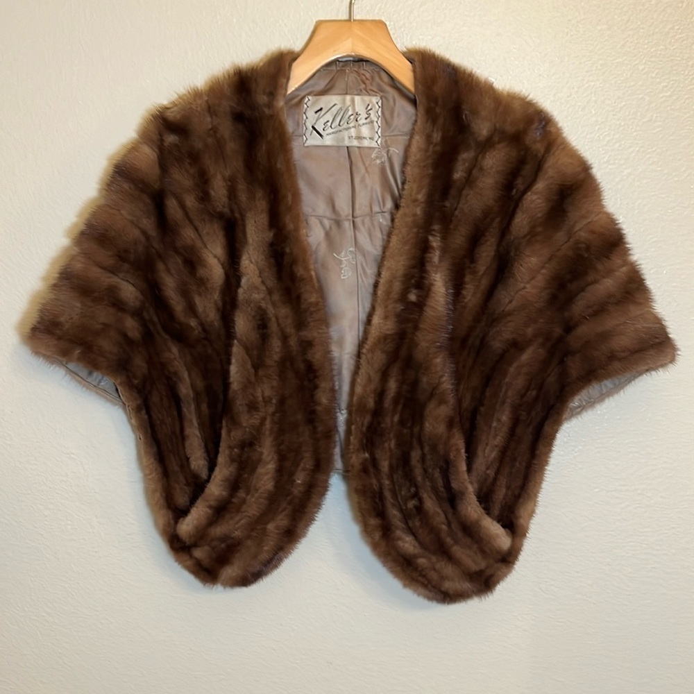 Keller’s Manufacturing Furriers Brown Fur Open Front Cape Shawl Stole Wrap